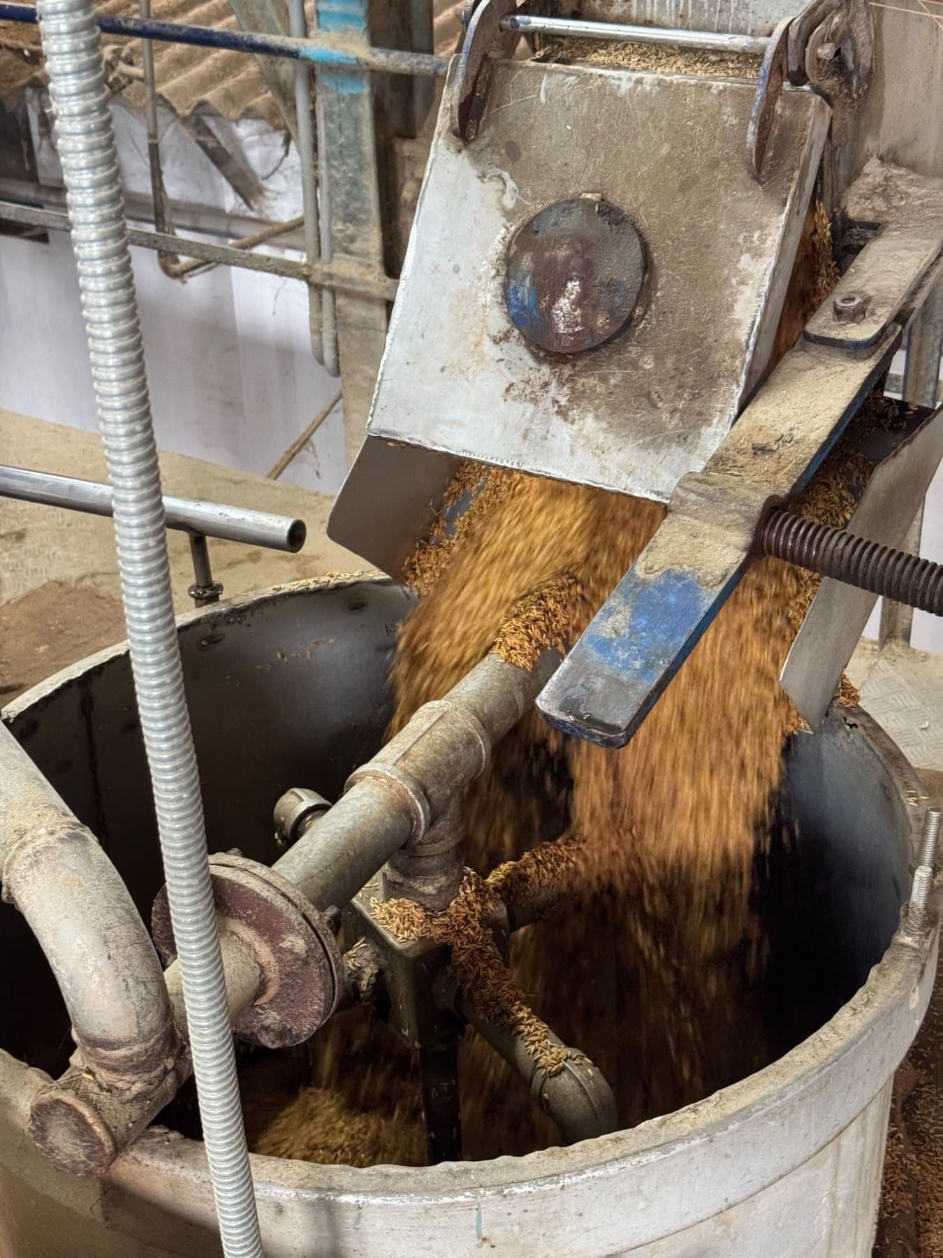 Soaking vessel filling